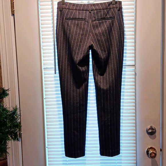 Ankle length Navy/ white pinstripe pants. - Picture 4 of 6